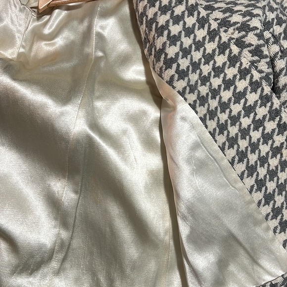 JOSEF Wool Houndstooth Pea Coat - Picture 10 of 12